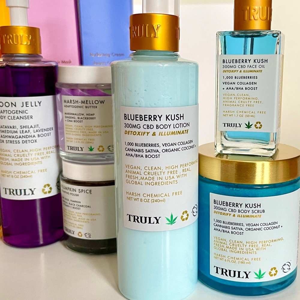 TRULY BEAUTY MYSTERY BOXES 1.75X - 2X MSRP VALUE BODY POLISH BUTTER MASK BNIB - Picture 14 of 17